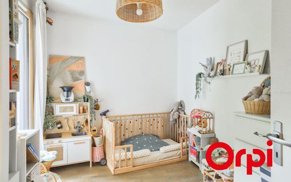 Appartement à vendre    4 pièces • 80,97 m2 Lyon 5