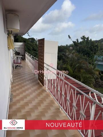 Appartement à louer 4 pièces de 102 m²