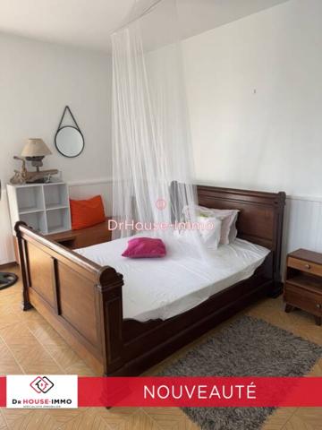 Appartement à louer 4 pièces de 102 m²