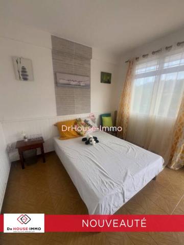 Appartement à louer 4 pièces de 102 m²