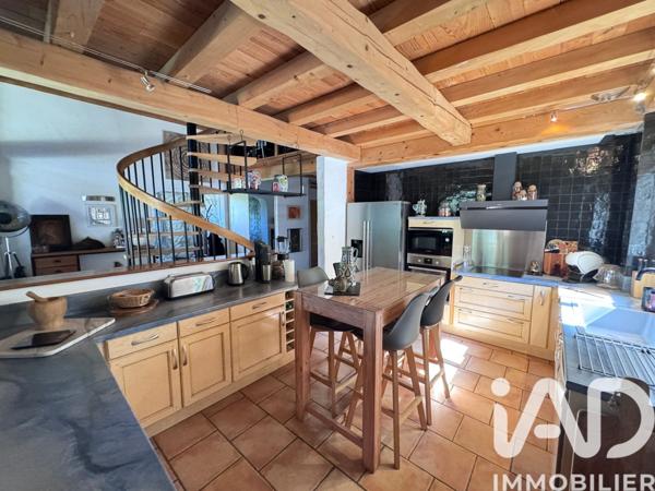 Maison à vendre 5 pièces 186,6 m² Lablachère