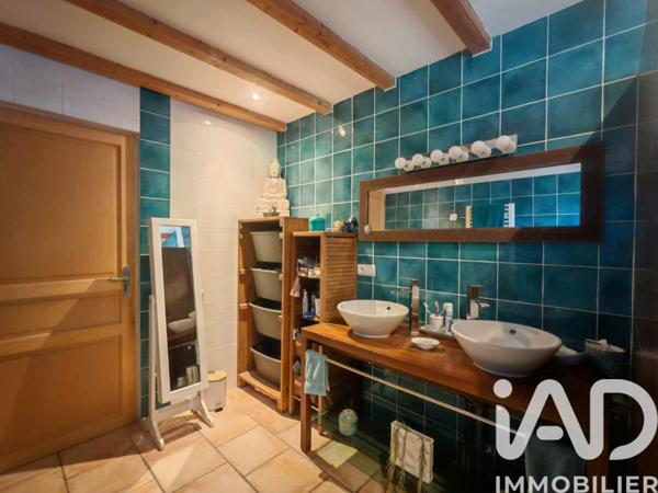 Maison à vendre 5 pièces 186,6 m² Lablachère