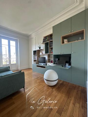 MAGNIFIQUE APPARTEMENT HAUSSMANIEN PLACE VICTOR HUGO