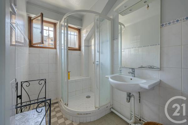 Appartement T3 à vendre  3 pièces - 95,49 m 2   CHAMBERY  - 73