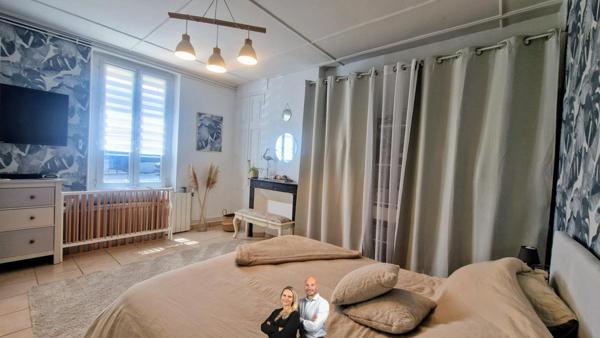 Maison de ville avec exterieur et garage