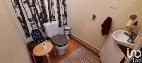 Longère 5 pièces de 139 m² à Trélivan (22100)