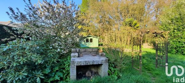 Longère 5 pièces de 139 m² à Trélivan (22100)