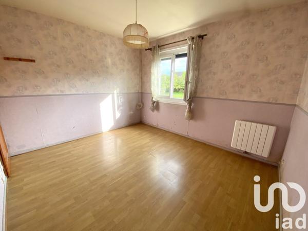 Maison 7 pièces de 136 m² à Saint-Lubin-des-Joncherets (28350)