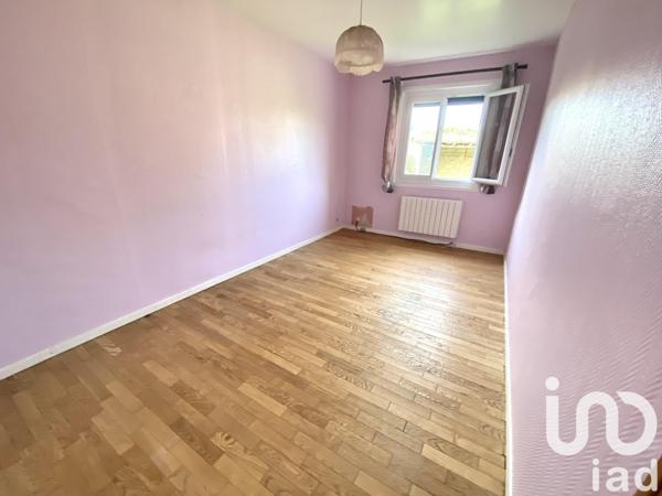 Maison 7 pièces de 136 m² à Saint-Lubin-des-Joncherets (28350)