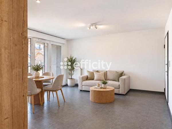 Appartement
         4 pièces
        - 76 m² 272 000 € *