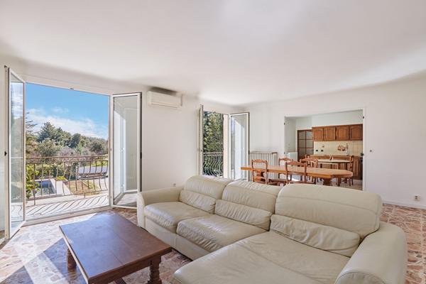 À vendre ? Belle maison familiale de 200 m² avec piscine sur 5700 m² de terrain ? Saint-Cannat