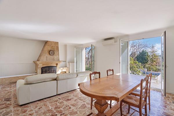 À vendre ? Belle maison familiale de 200 m² avec piscine sur 5700 m² de terrain ? Saint-Cannat