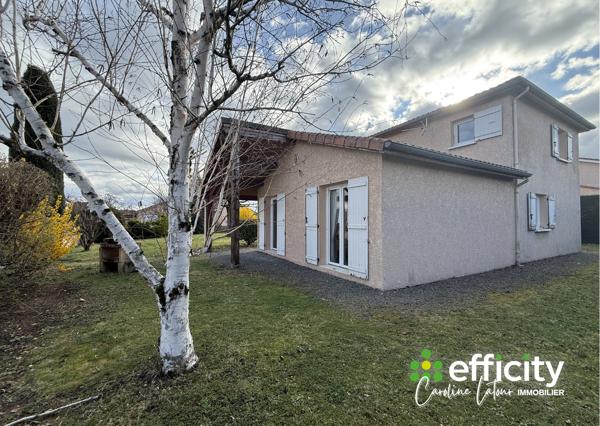 Maison
         5 pièces
        - 127 m² Exclusivité 299 900 € *
