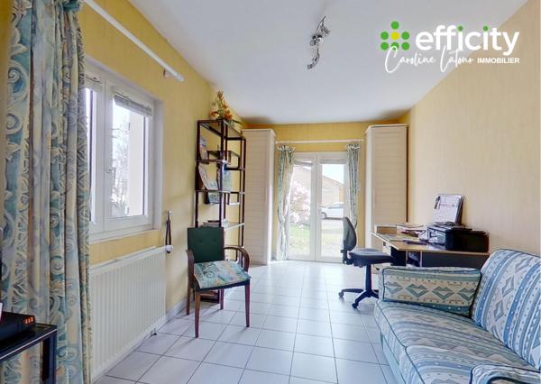 Maison
         5 pièces
        - 127 m² Exclusivité 299 900 € *