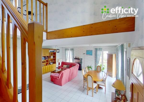 Maison
         5 pièces
        - 127 m² Exclusivité 299 900 € *