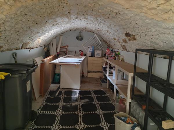 Maison 167m²  8 pièces  5 chambres