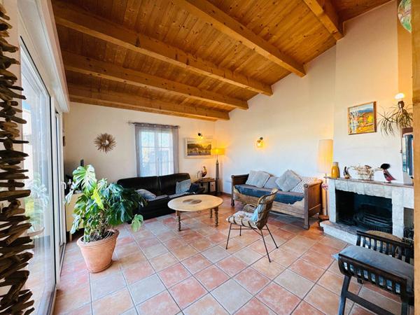 Maison Loix 6 pièces 125 m2