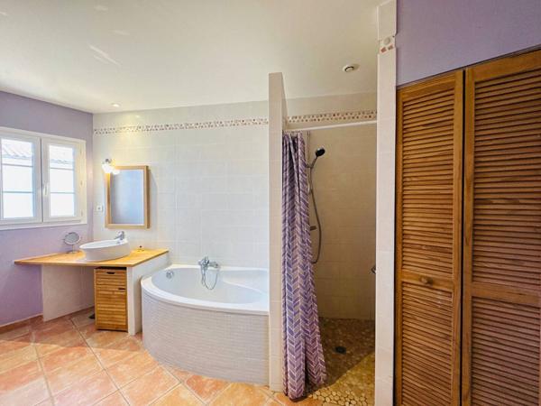 Maison Loix 6 pièces 125 m2