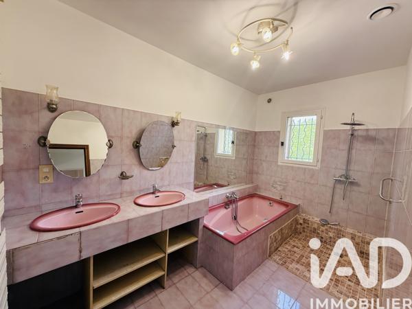 Maison à vendre 8 pièces 200 m² Sarrians
