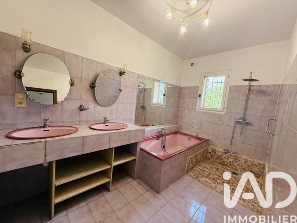 Maison à vendre 8 pièces 200 m² Sarrians