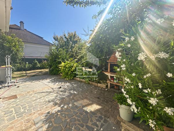 A VENDRE MAISON INDIVIDUELLE QUARTIER SAINT MARTIN D'ETAMPES 91150