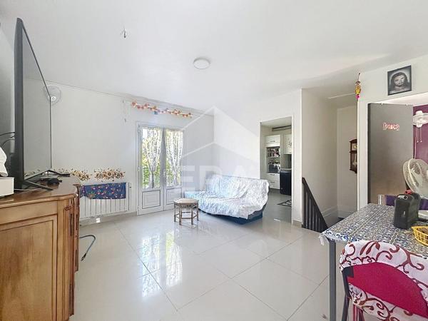 A VENDRE MAISON INDIVIDUELLE QUARTIER SAINT MARTIN D'ETAMPES 91150