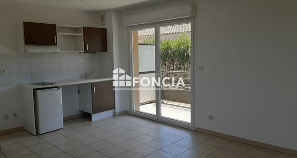 Location Appartement 2 pièces 44.98 m² - Sorgues 84700