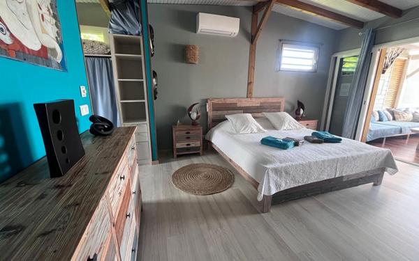 Maison à vendre    11 pièces •  Sainte-Anne