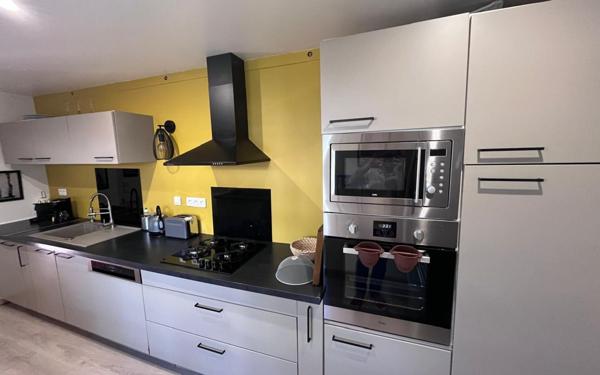 Maison à vendre    11 pièces •  Sainte-Anne