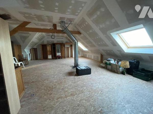 Maison à Vendre à Saint-Quay-Portrieux (22410) en Côtes-d'Armor (22)

Cette maison dispose de...