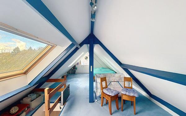 Maison à vendre    7 pièces • 188 m2 Voisins-le-Bretonneux