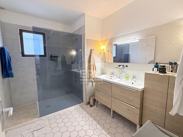 Maison à vendre à Ondres - 5 pièces, 3 chambres, piscine