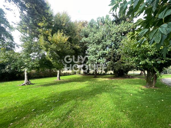 Maison d'architecte de plain pied 134 m² proche Hagetmau