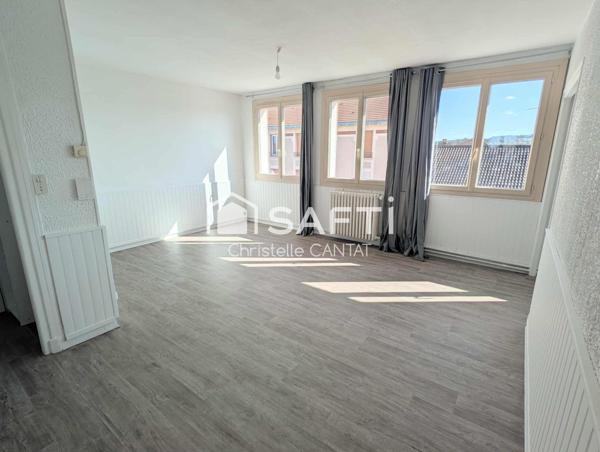 Appartement F3 lumineux avec potentiel d'agrandissement.