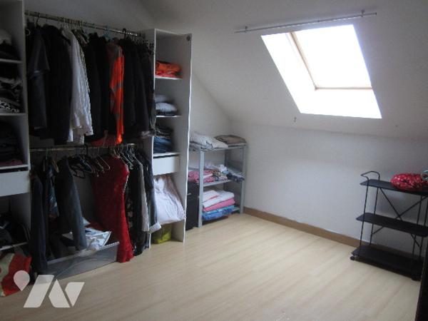 Maison individuelle de 138 m2, 5 chambres.