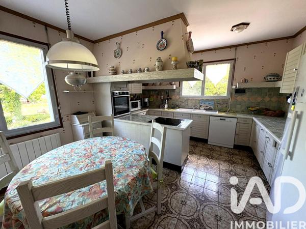 Maison à vendre 8 pièces 170 m² Saint-Berthevin