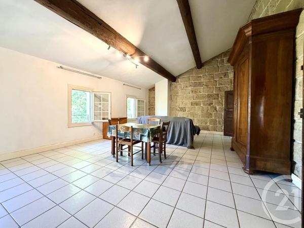 Appartement T5 à vendre  5 pièces - 82,56 m 2   LUNEL  - 34