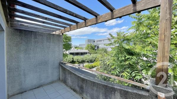 Appartement T5 à vendre  5 pièces - 82,56 m 2   LUNEL  - 34