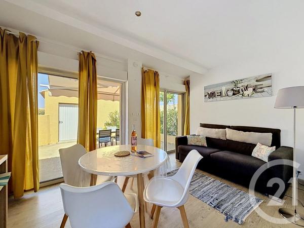 Maison à vendre  6 pièces - 158,17 m 2   LE CAP D AGDE  - 34