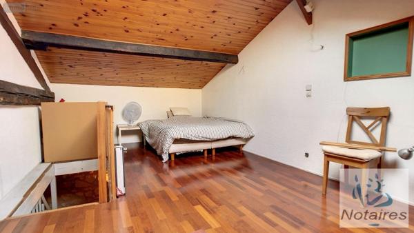 Maison à vendre à Créon en Gironde (33670), ref : 045/2125   
CENTRE