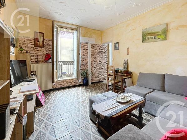 Maison à vendre  8 pièces - 197,64 m 2   CLERMONT L HERAULT  - 34