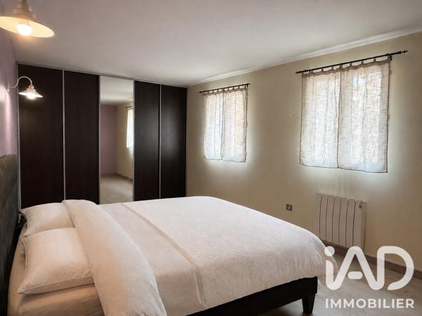 Maison à vendre 5 pièces 132 m² Villes-sur-Auzon
