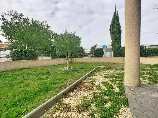 A LOUER  PIERRELATTE - Appartement climatisé 61 m2 - avec jardin