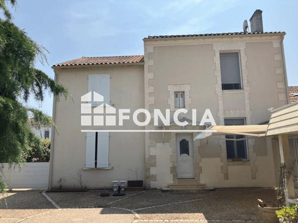 À vendre Maison 6 pièces 190 m² - Saint-yrieix-sur-charente 16710