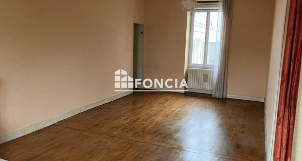 À vendre Maison 6 pièces 190 m² - Saint-yrieix-sur-charente 16710