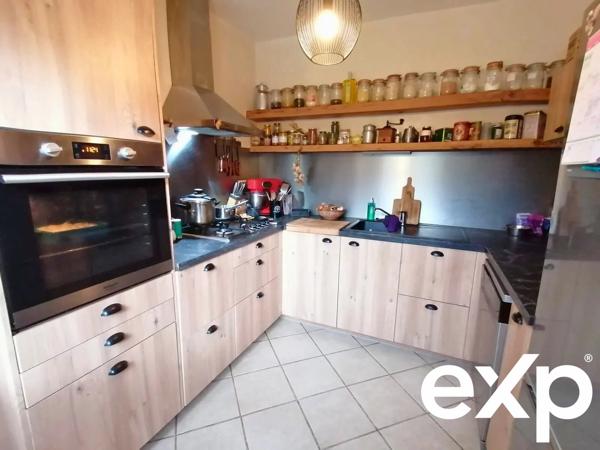 Maison familiale avec terrain arboré à Rancon