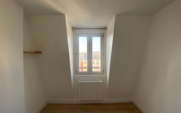 Appartement à louer    1 pièce • 12,15 m2 Paris 11