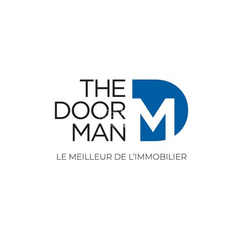 Locaux commerciaux - À vendre - 82 m² - LAVAL | The Door Man