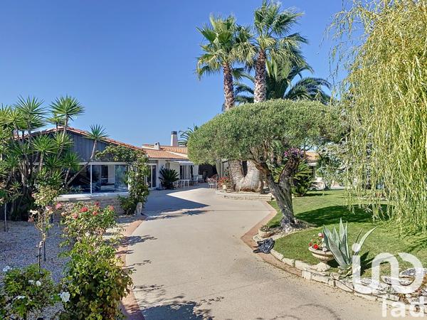 Maison à vendre 7 pièces 196 m² Saint-Martin-de-Ré