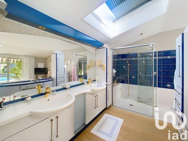 Maison à vendre 7 pièces 196 m² Saint-Martin-de-Ré